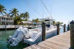 Reel Therapy, 32' Offshore Fishing